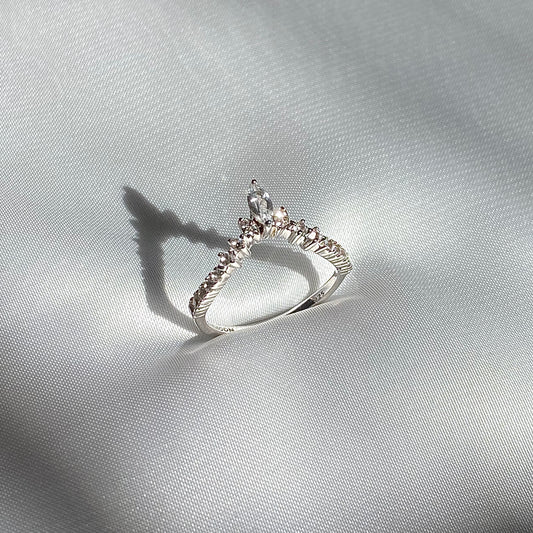 Sparkling White Topaz Wishbone Ring 925 sterling silver